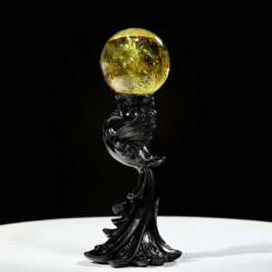 Quả cầu Thạch Anh vàng 0,57kg - 7,5cm